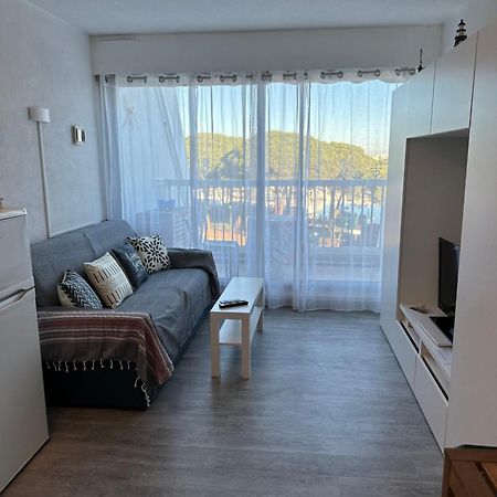Studio vue port à 500m de la plage Le Grau-du-Roi Esterno foto